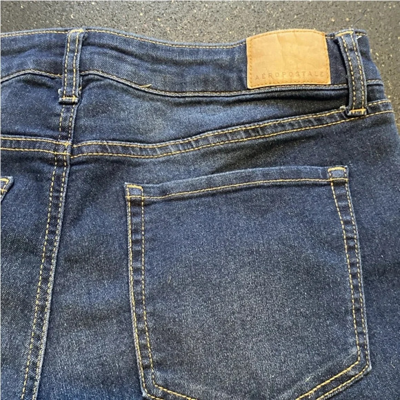 Aeropostale Sz. 8 Women’s Jean Bermuda Shorts zipper Button Closure Nice Cond - Picture 10 of 10